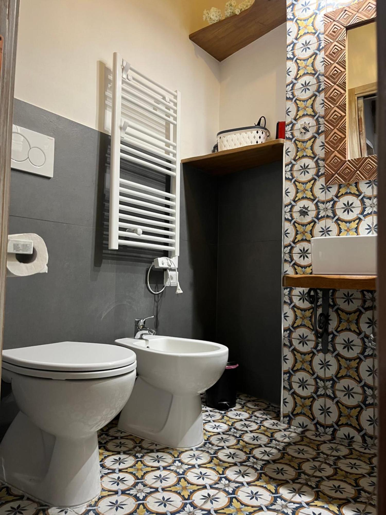 Il Girasole Storico Apartment Питиляно Екстериор снимка